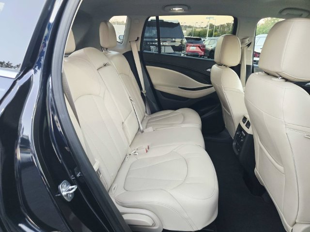 Used 2020 Buick Envision Essence FWD image 11