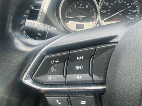 Used 2017 MAZDA MAZDA6 Touring FWD image 11