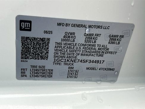 Used 2025 Chevrolet Silverado 2500 LT w/ Convenience Package AWD/4WD image 34