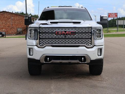 Used 2021 GMC Sierra 2500 Denali w/ Denali Ultimate Package AWD/4WD image 3