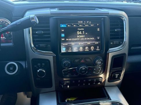 Used 2017 RAM 2500 Laramie w/ Off Road Package image 12