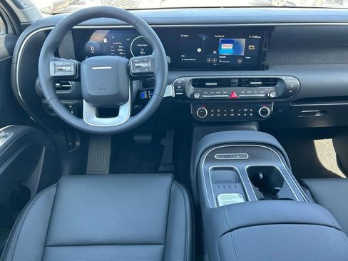 New 2026 Hyundai Palisade Limited FWD image 24