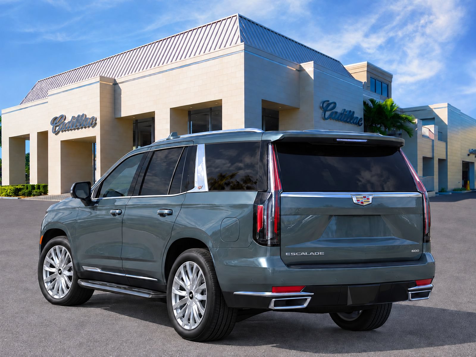 Used 2023 Cadillac Escalade Premium Luxury w/ LPO, Illumination Package AWD/4WD image 3