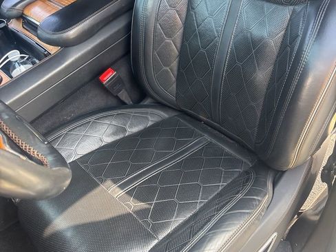 Used 2022 Jeep Grand Wagoneer Series III w/ Flexible Seating Group AWD/4WD image 11