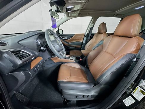 Used 2023 Subaru Forester Touring AWD/4WD image 25
