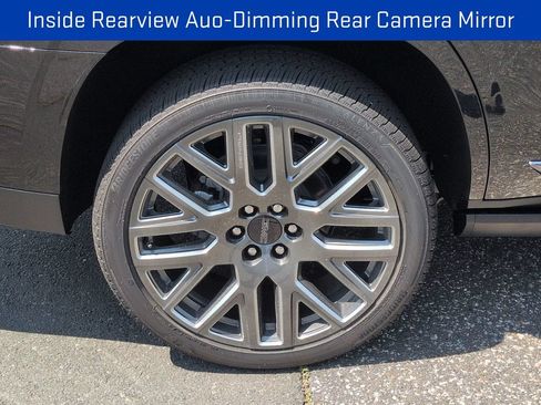 New 2026 GMC Yukon Denali Ultimate AWD/4WD image 30