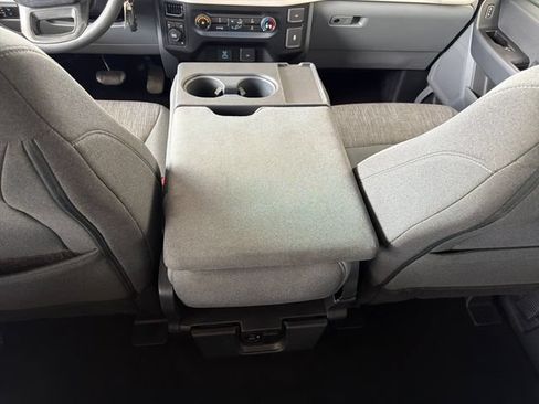 Used 2021 Ford F150 XLT AWD/4WD image 18
