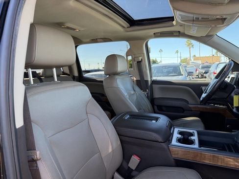 Used 2018 GMC Sierra 1500 SLT image 33