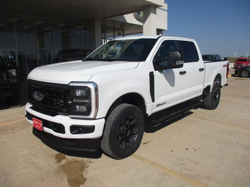 New 2026 Ford F250 XL w/ STX Appearance Package image 24