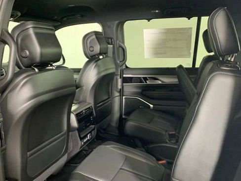 New 2026 Jeep Grand Wagoneer Limited image 14