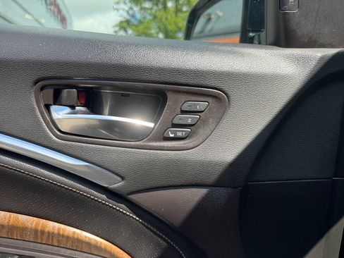 Used 2019 Acura MDX SH-AWD w/ Technology Package image 17