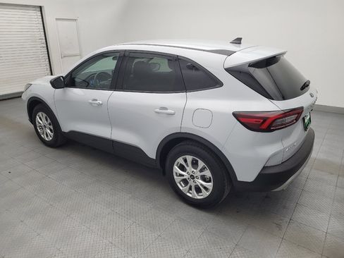 Used 2025 Ford Escape Active FWD image 3
