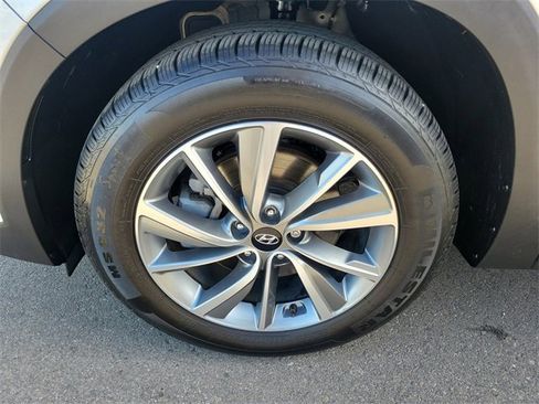 Used 2020 Hyundai Santa Fe Limited w/ Cargo Package image 31
