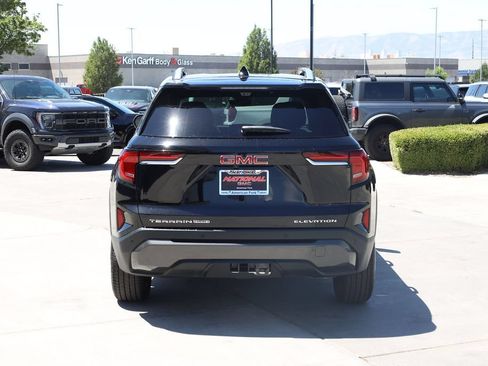 New 2027 GMC Terrain Elevation w/ Elevation Premium Package AWD/4WD image 5