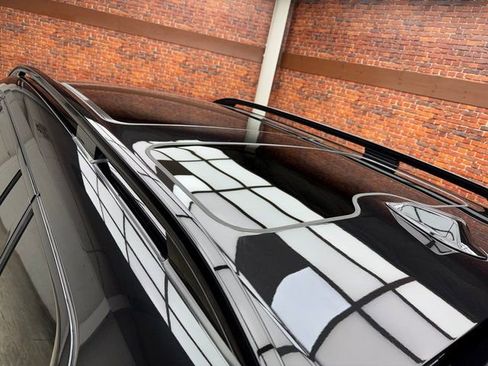 Certified 2024 BMW X7 M60i w/ Executive Package image 26