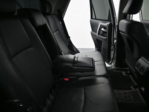 Used 2022 Toyota 4Runner Limited image 13