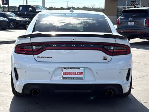 Certified 2023 Dodge Charger Scat Pack image 6