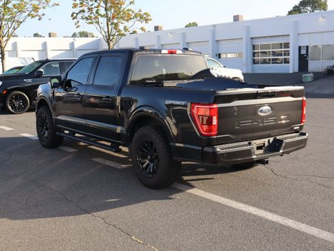 Used 2021 Ford F150 XLT w/ Equipment Group 302A High RWD image 8