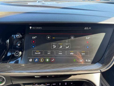 Used 2023 Buick Envision Essence image 29