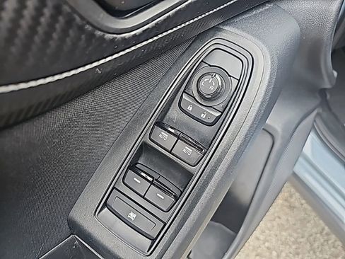 Used 2023 Subaru Crosstrek 2.0i image 17