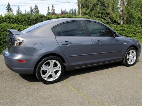 Used 2008 MAZDA MAZDA3 i Touring Value FWD image 3