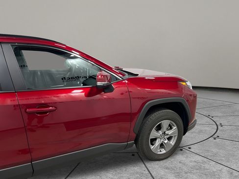 Used 2025 Toyota RAV4 XLE w/ Convenience Package AWD/4WD image 17