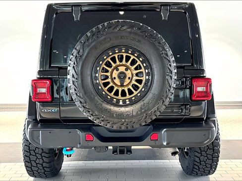 Used 2021 Jeep Wrangler Unlimited Rubicon 4xe w/ Cold Weather Group AWD/4WD image 9