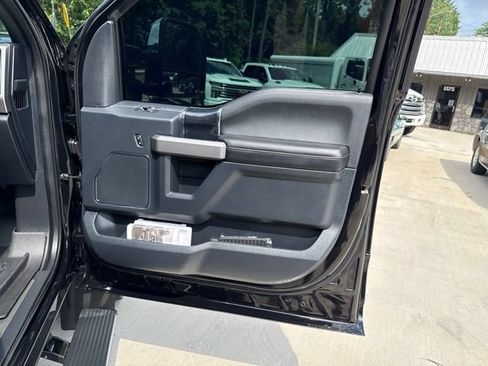 Used 2022 Ford F450 Platinum w/ FX4 Off-Road Package AWD/4WD image 37