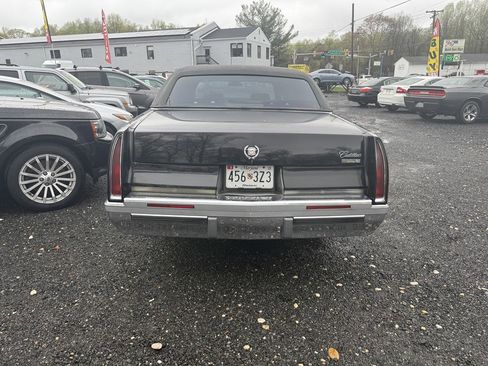 Used 1994 Cadillac Fleetwood Brougham image 5