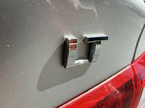 Used 2016 Chevrolet Malibu LT FWD image 27