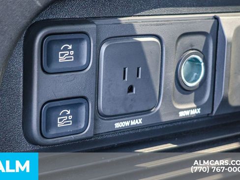 Used 2024 Rivian R1S Adventure image 27