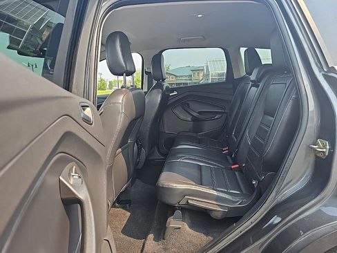 Used 2019 Ford Escape SEL image 25