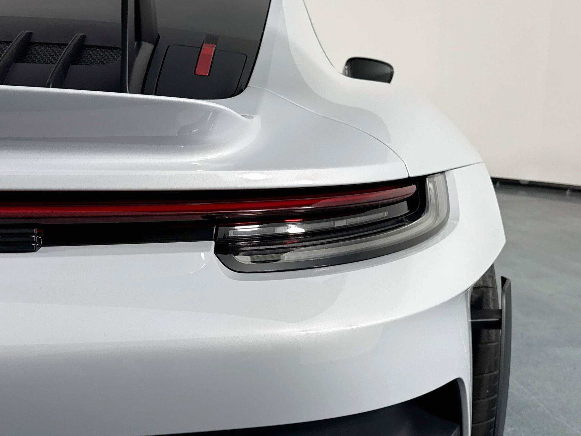 Used 2025 Porsche 911 GT3 RS RWD image 71