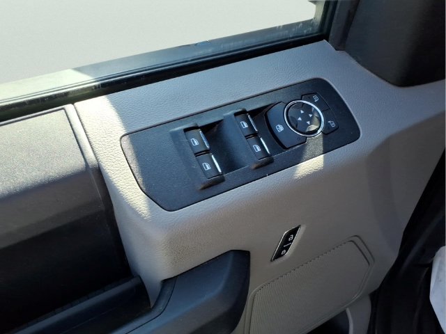 Used 2019 Ford F150 XL w/ Equipment Group 101A Mid AWD/4WD image 16