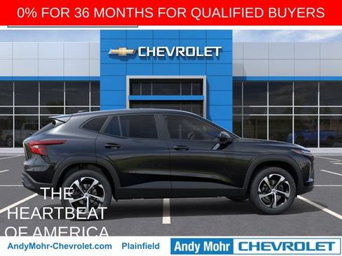 New 2026 Chevrolet Trax RS w/ Sunroof Package FWD image 7