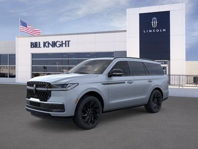 New 2025 Lincoln Navigator Reserve w/ Jet Appearance Package