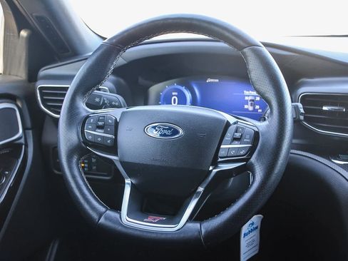 Used 2022 Ford Explorer ST w/ ST Street Pack image 16