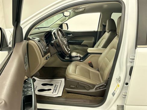 Used 2017 GMC Canyon SLT w/ Driver Alert Package image 9