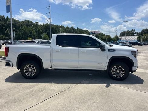 Used 2026 GMC Sierra 1500 AT4 AWD/4WD image 10