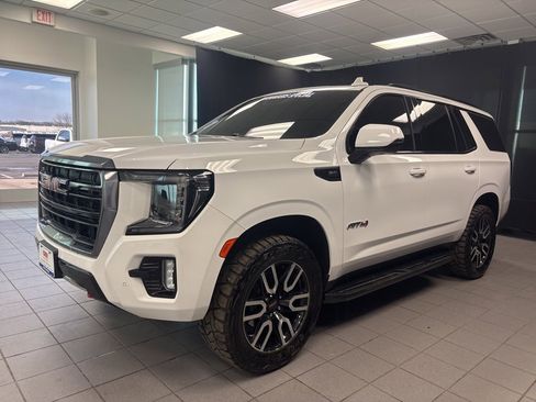 Used 2024 GMC Yukon AT4 image 9