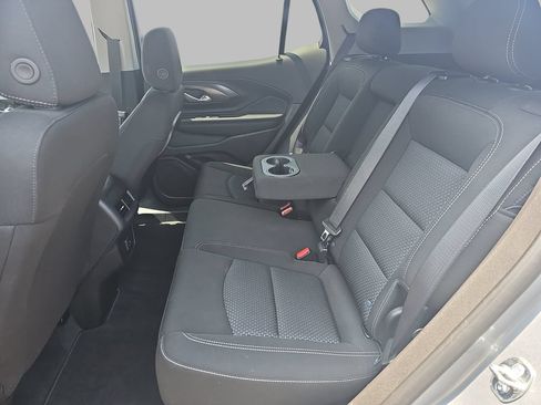 Certified 2024 GMC Terrain SLE w/ Driver Convenience Package AWD/4WD image 17