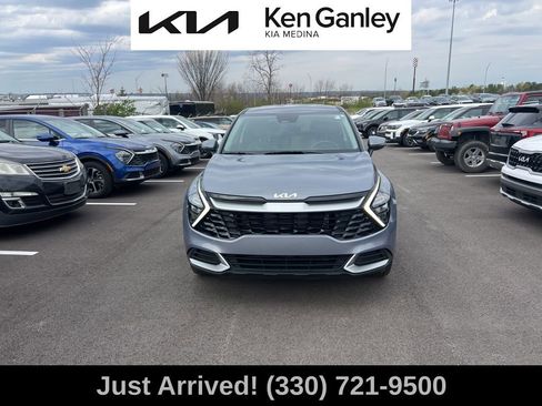 Certified 2023 Kia Sportage EX image 2