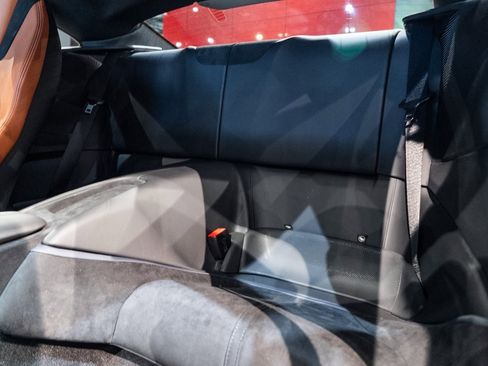 Certified 2022 Ferrari Roma image 34