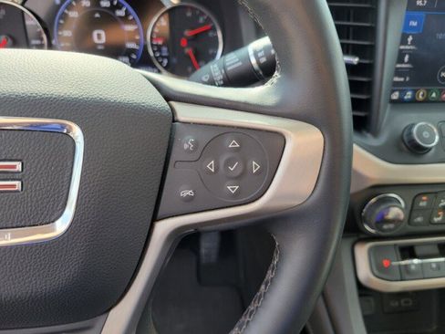 Used 2023 GMC Acadia Denali w/ Denali Ultimate Package image 16