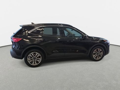 Used 2020 Ford Escape SEL image 4