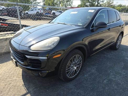 Used 2016 Porsche Cayenne S AWD/4WD image 1