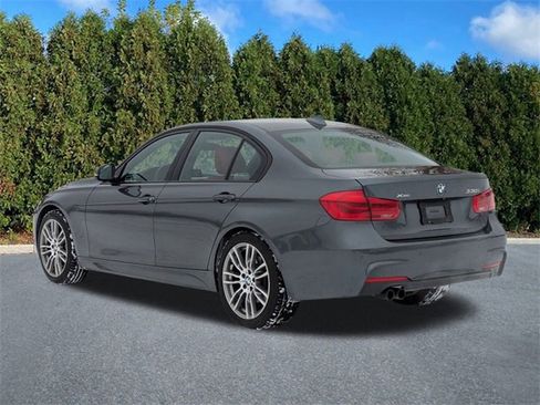 Used 2018 BMW 330i xDrive Sedan image 7
