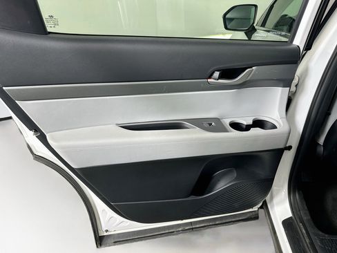 Used 2025 Hyundai Palisade SEL FWD image 26