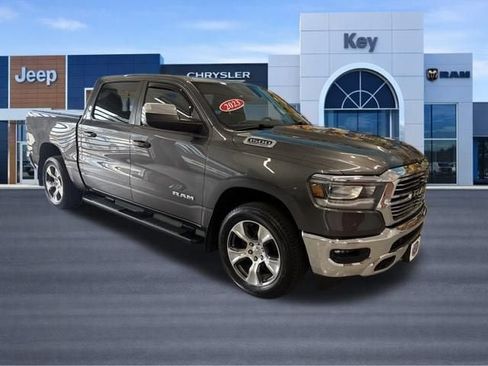 Used 2023 RAM 1500 Laramie AWD/4WD image 11