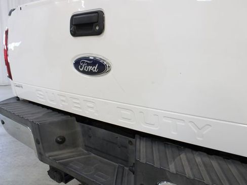 Used 2011 Ford F350 Lariat w/ Lariat Interior Pkg image 28